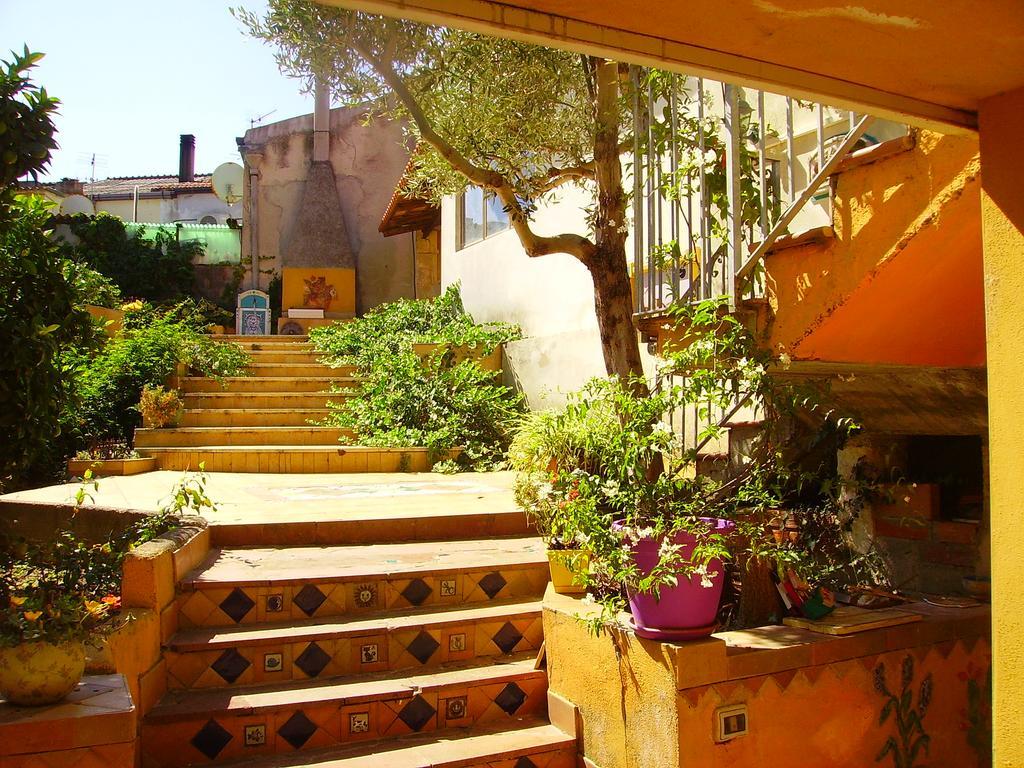 L'Antica Cantina Usini Εξωτερικό φωτογραφία